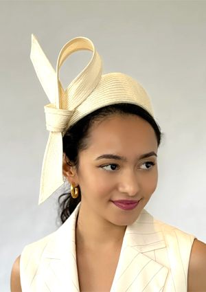 Designer hat Pall Mall Pillbox by Louise Macdonald Milliner (Melbourne, Australia)