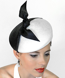 Designer hat Cruella by Louise Macdonald Milliner (Melbourne, Australia)