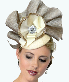Designer hat Layla by Louise Macdonald Milliner (Melbourne, Australia)
