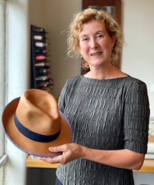 See how Melbourne milliner Louise Macdonald pulls apart an old hat from the 1960s and makes it into a new contemporary fedora